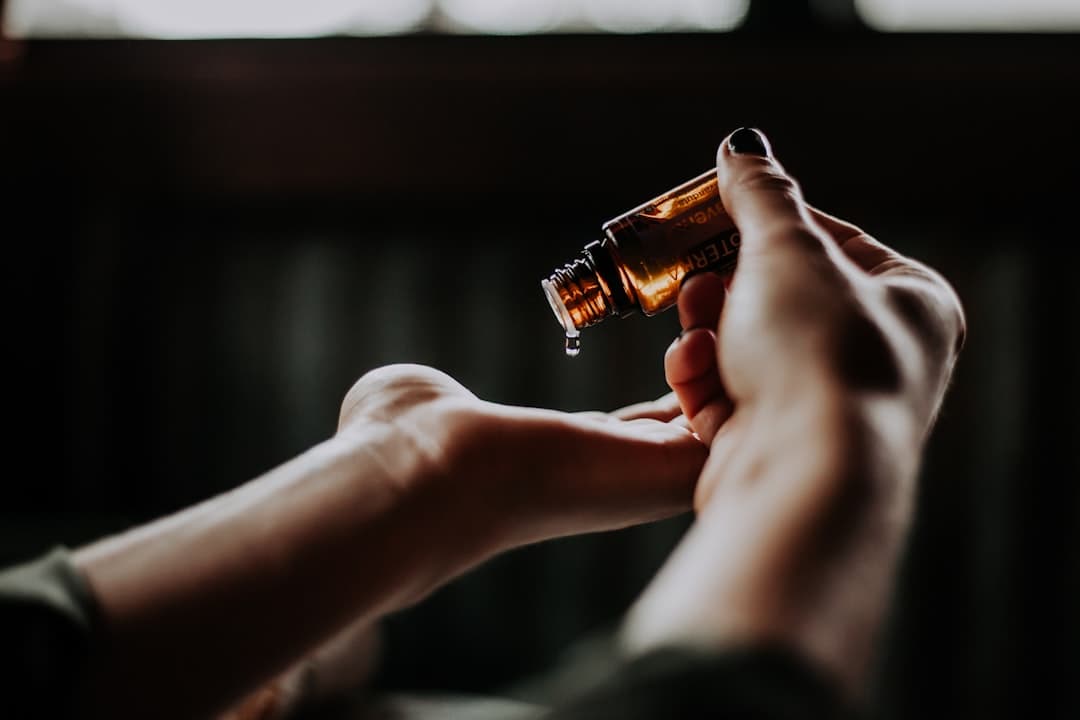 Những lợi ích của massage đá nóng